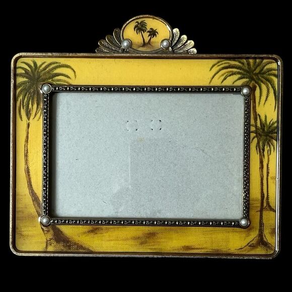 Photo Picture Frame Yellow Enamel Palm Trees Tropical Faux Pearls Gold Tone 4x6” - Picture 2 of 5